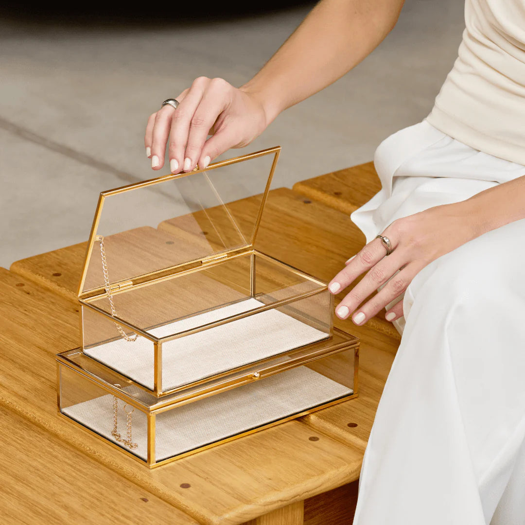 Caixa em Vidro com Metal Dourado e Linho 25cm G